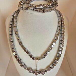 Handmade beaded necklace with 3 bracelets